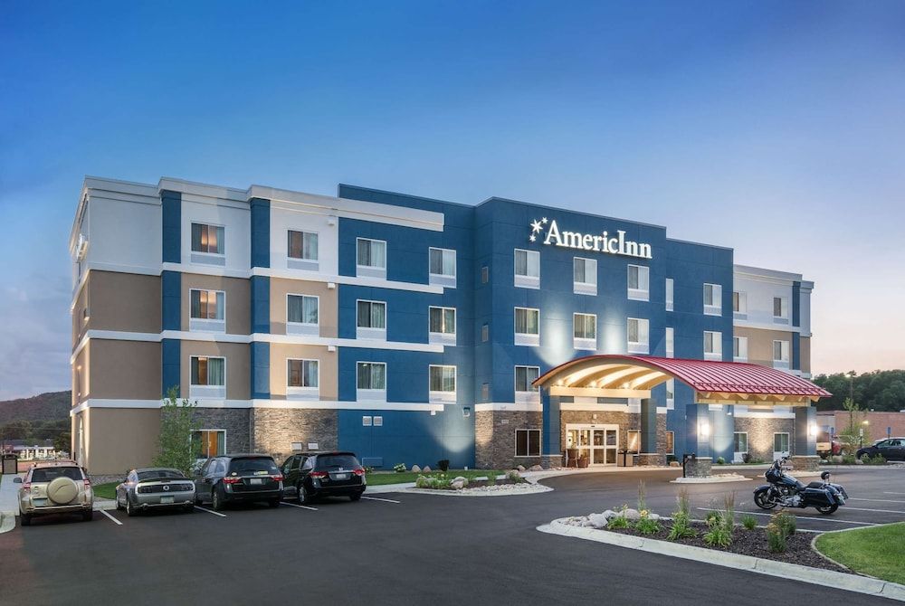 AmericInn by Wyndham Winona 1