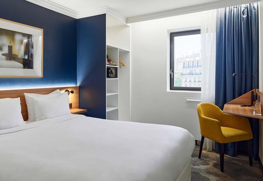 B&B HOTEL Paris 17 Batignolles 1