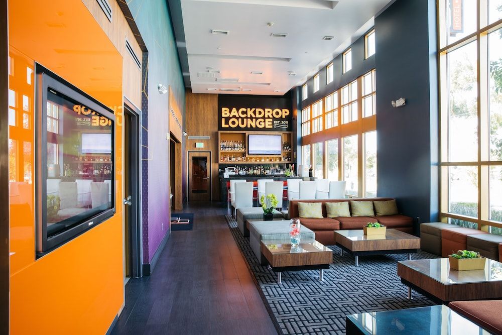 BLVD Hotel and Studios Universal-Hollywood, an Ascend Collection Hotel 2