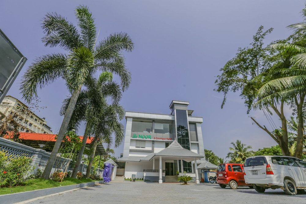 Le Noor 1