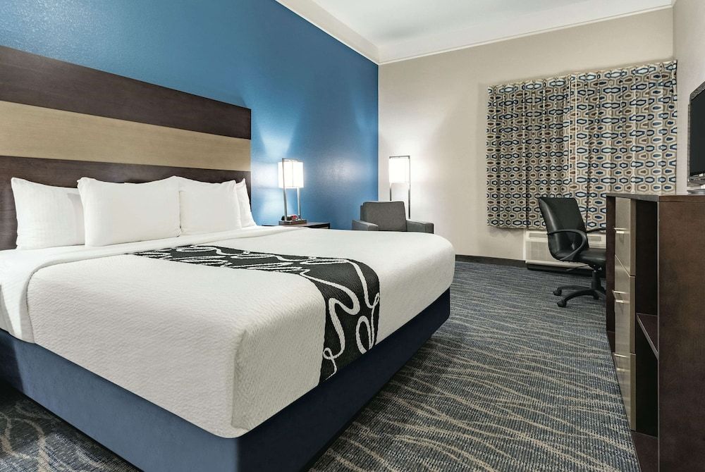 La Quinta by Wyndham Phoenix I-10 West 1