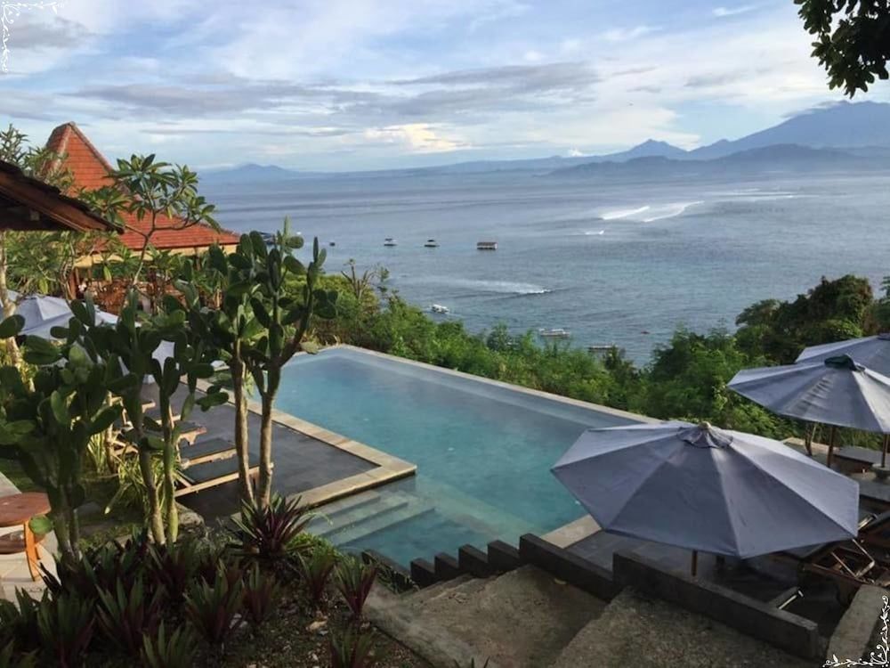 Lembongan Cliff Villas 1