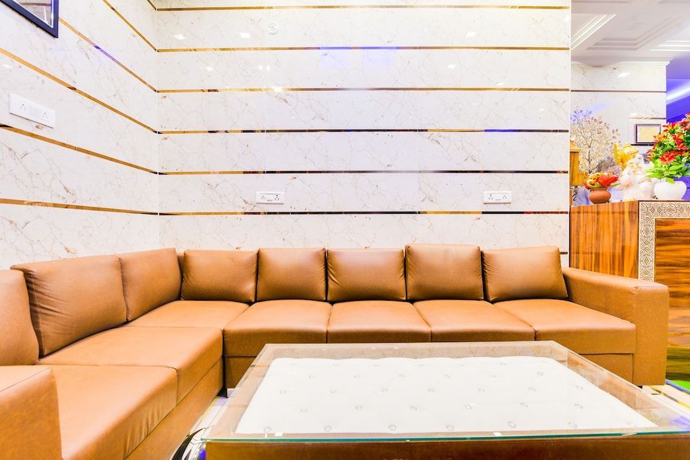 Hotel Fabulous - Delhi International Airport 2