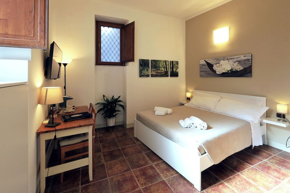 Cataneasy Rooms 1