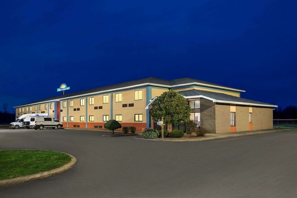 Days Inn by Wyndham Canastota Verona 1