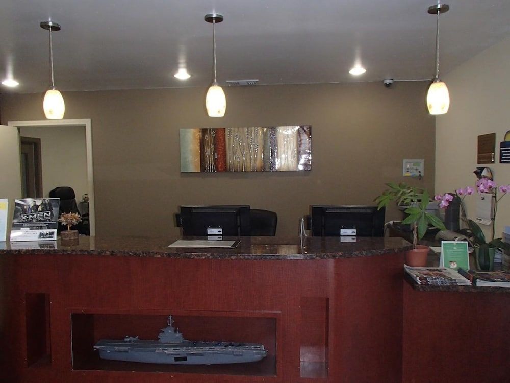 Days Inn by Wyndham Corpus Christi Beach 2