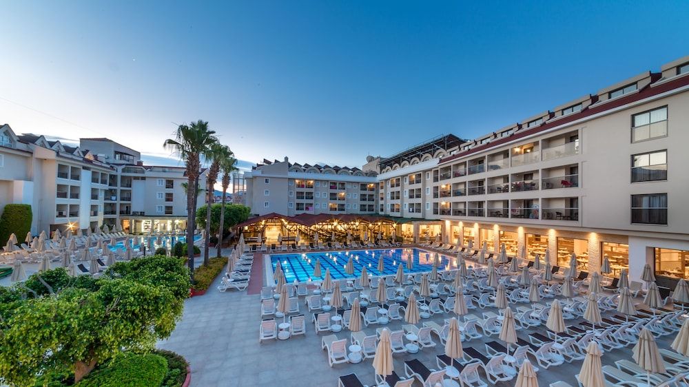 Julian Club Hotel 1