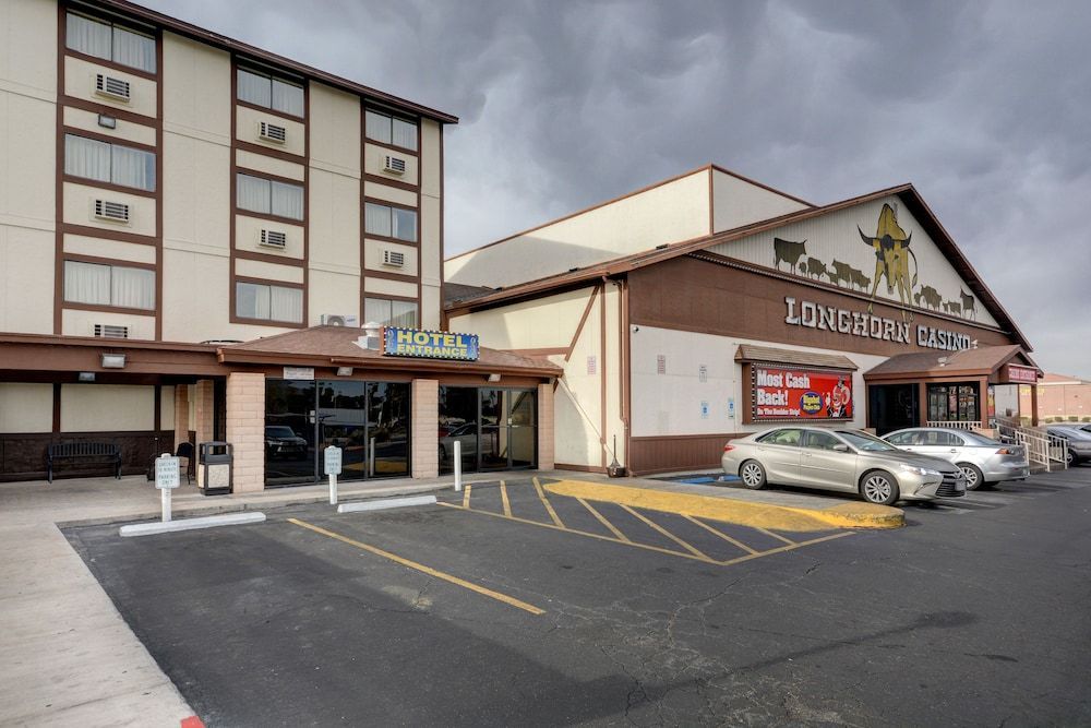 Longhorn Casino & Hotel 1