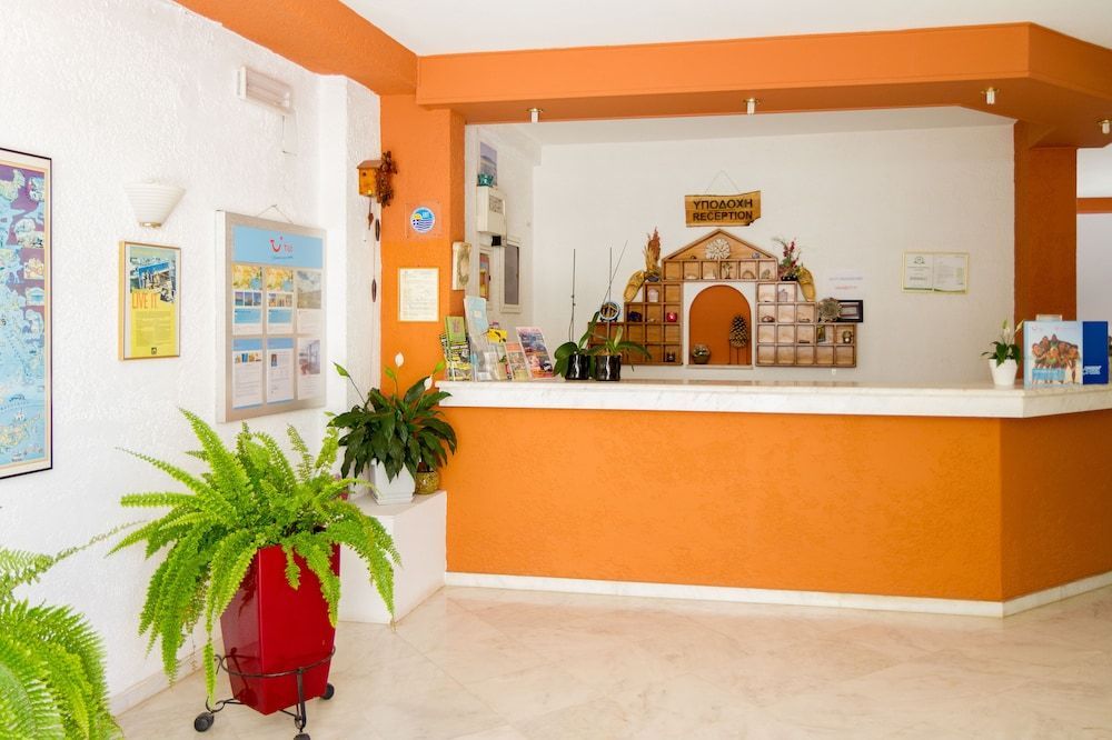 Ideal Hotel 2