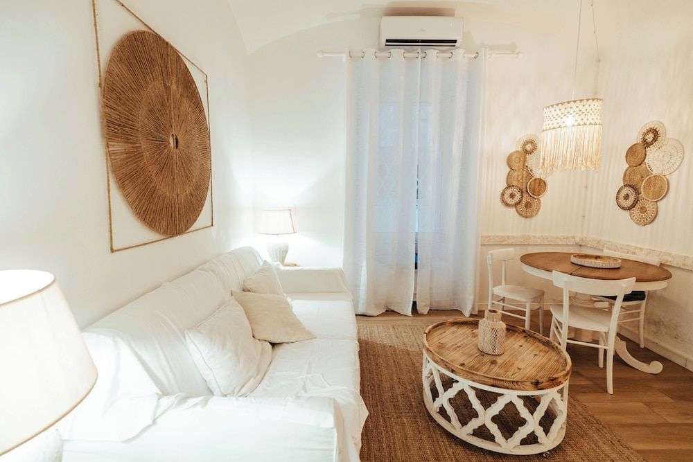 Vatican home for seven people 1