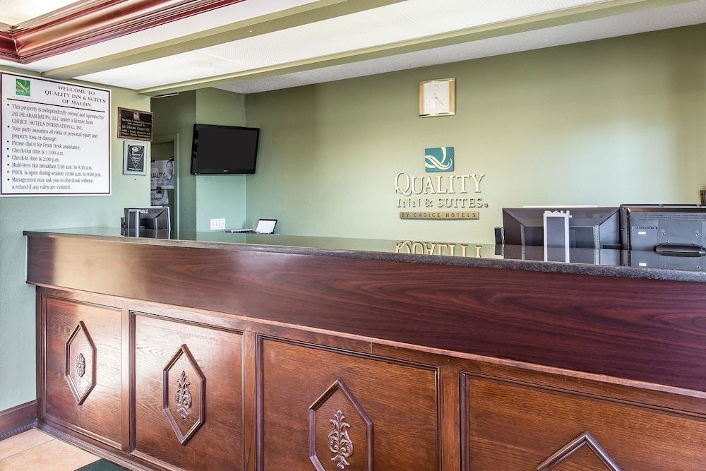 Quality Inn & Suites Macon North 2