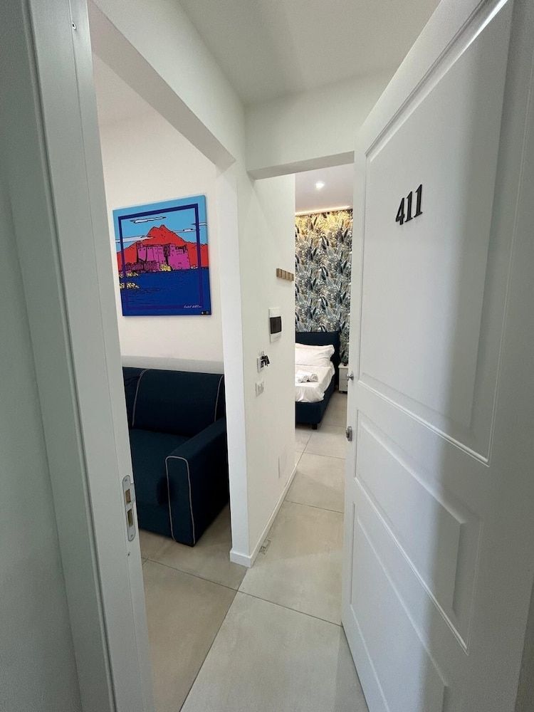 Enjoy rooms Naples 2