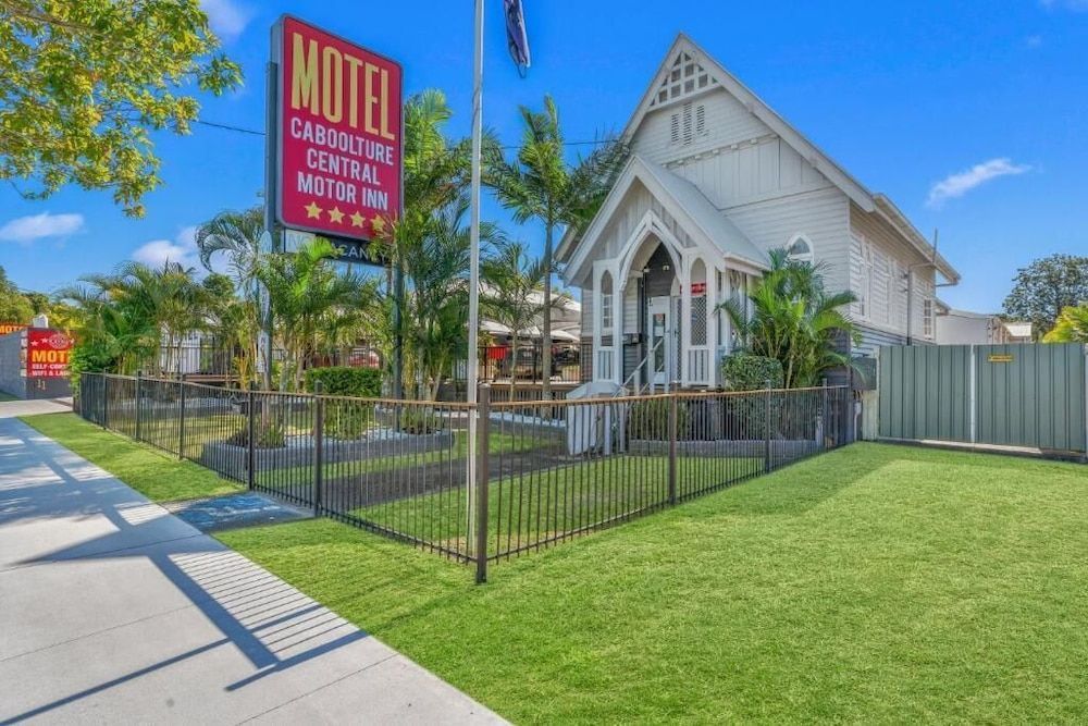 Caboolture Central Motor Inn 1