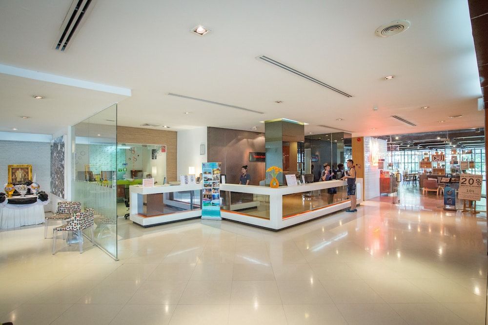 Trinity Silom Hotel 2