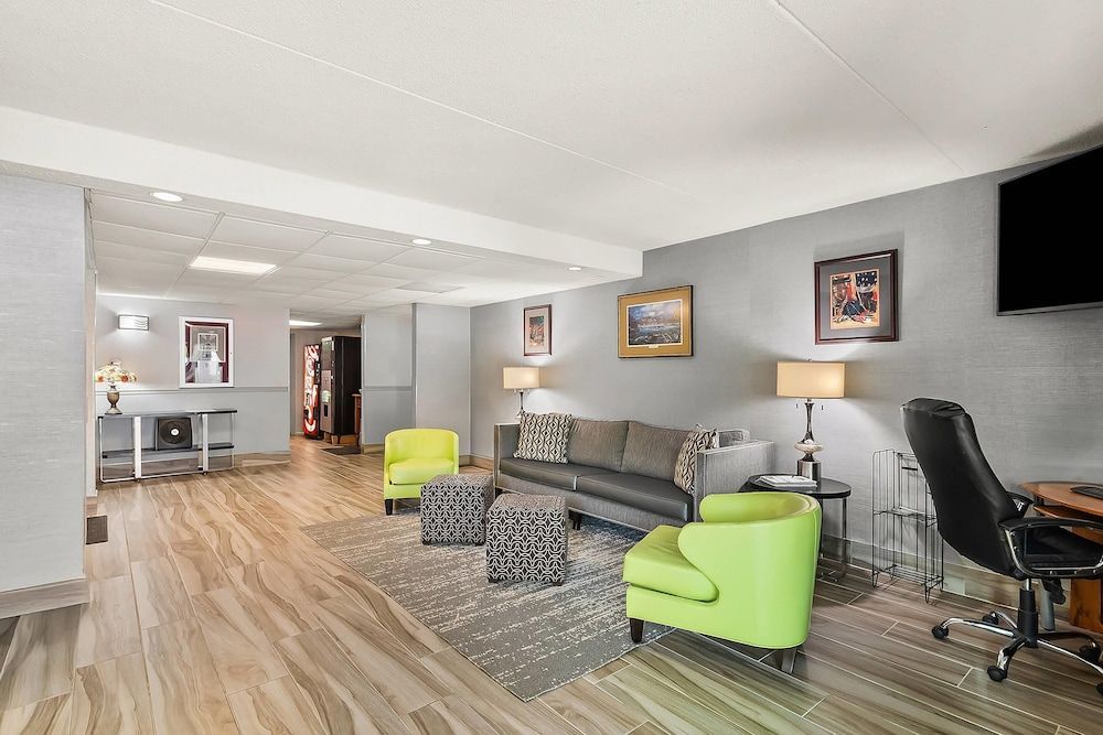 Quality Inn Harpers Ferry - Charles Town 2
