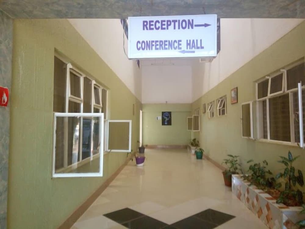 Dan's Hotel Kisii 1