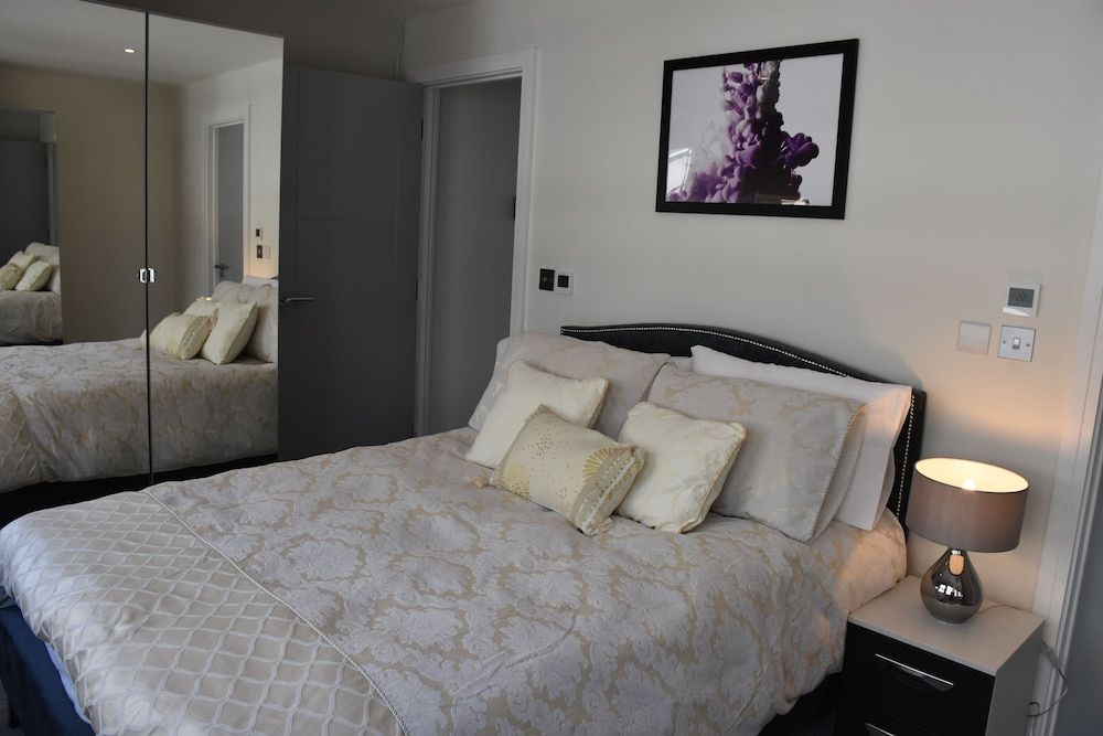 Northside Apartments Ealing 2