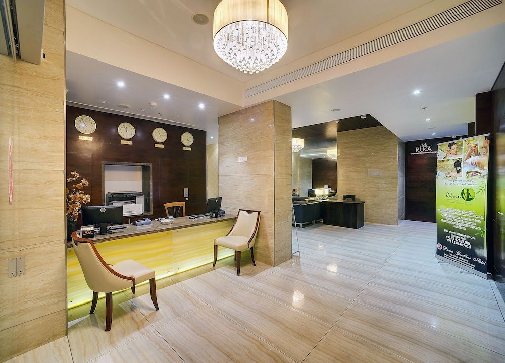 Ramee Guestline Hotel Juhu 2