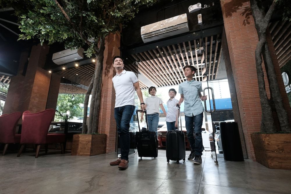 U Hotels Makati 2