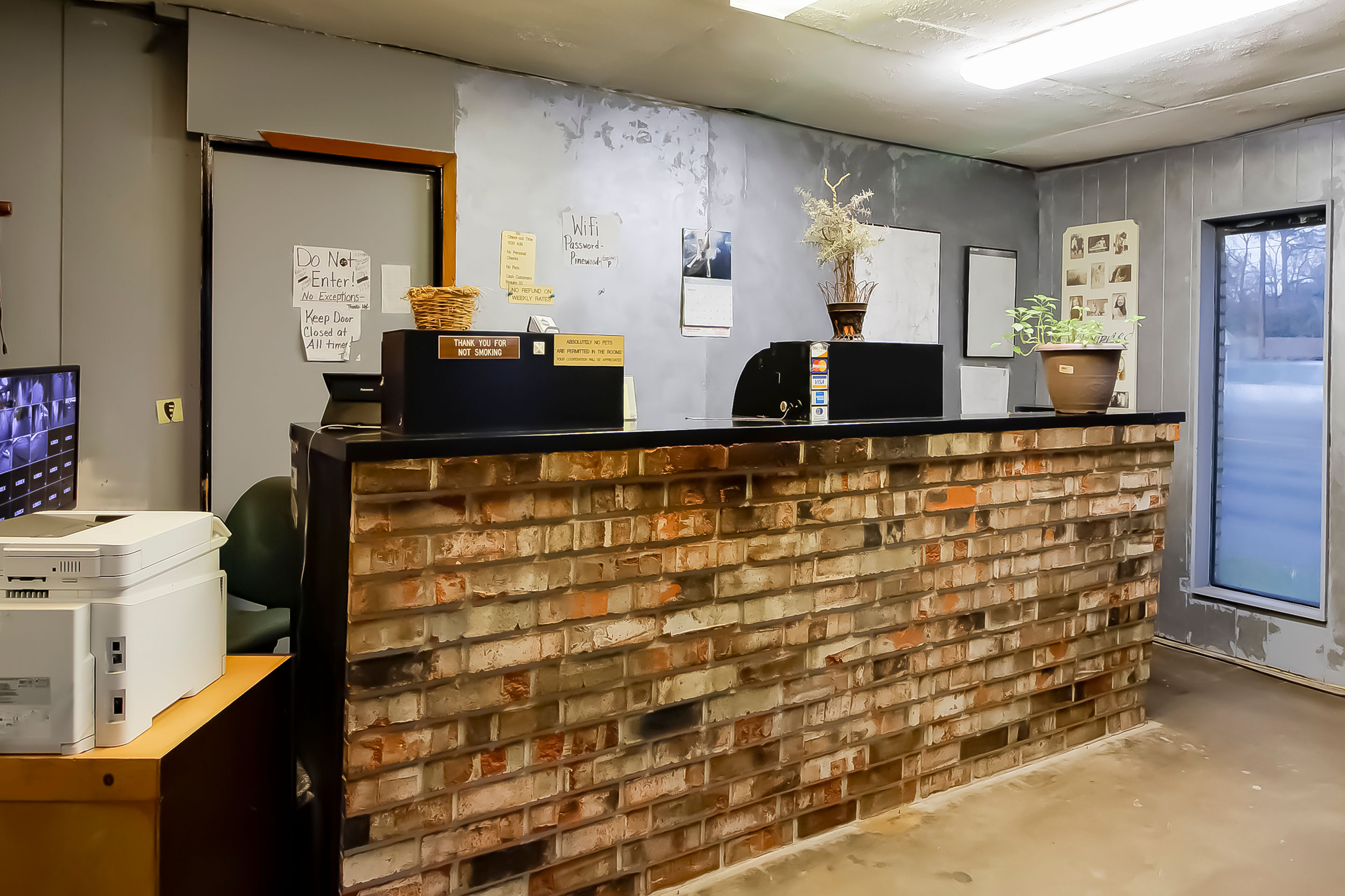 OYO Pinewood Inn & Suites Silsbee 2
