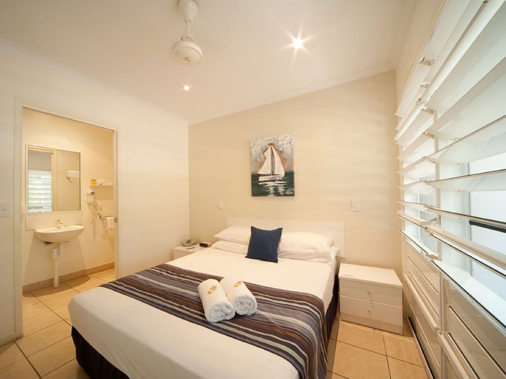 Coastal at Mango House 2