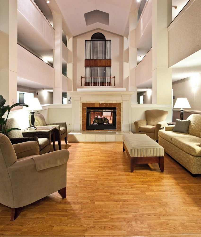 Holiday Inn Express & Suites MILTON EAST I-10 by IHG 2