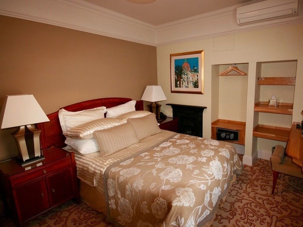 Colchester Boutique Hotel 2