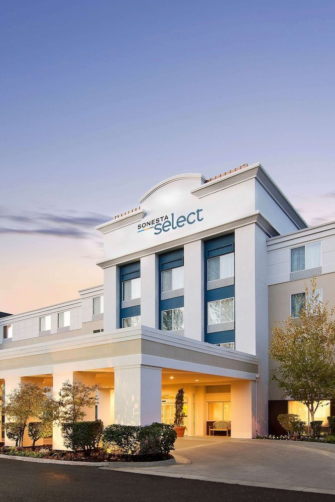 Sonesta Select Seattle Renton Suites 1