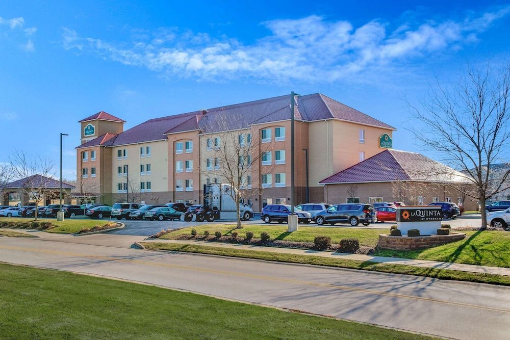Spark by Hilton Plainfield Indianapolis Airport 1