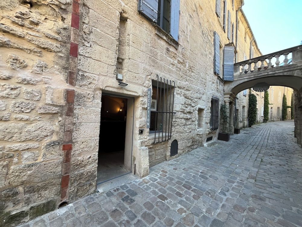Boutique Hôtel Entraigues 2