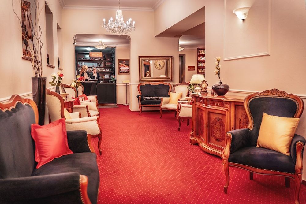 Hotel Capital with private wellness 1