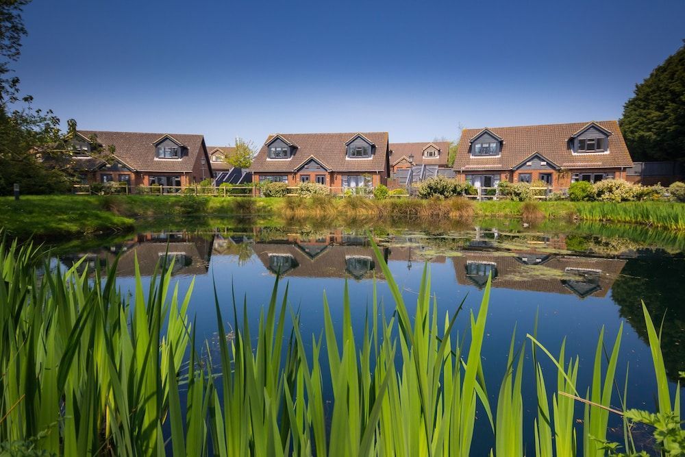 The Lakes Rookley Holiday Park by Away Resorts 1