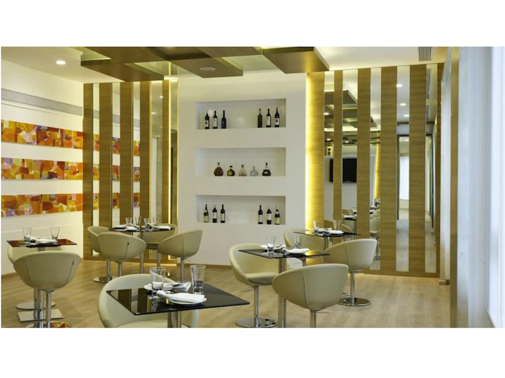 Meluha The Fern Mumbai, Powai, Series by Marriott 2