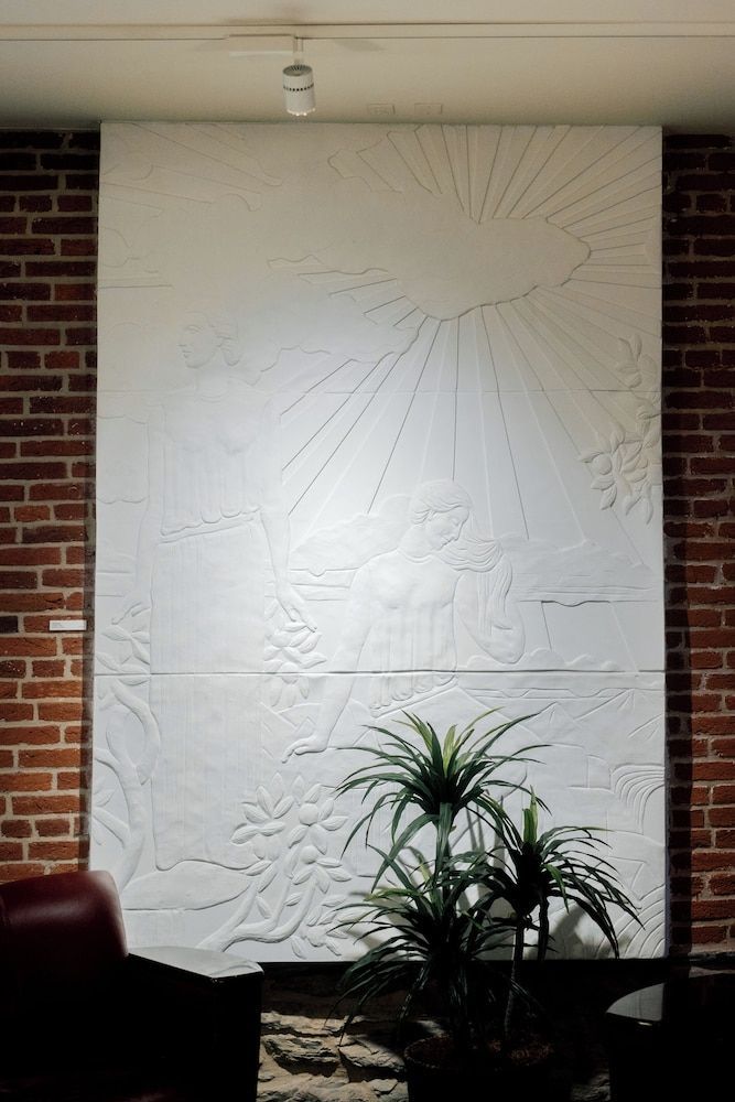 Lancaster Arts Hotel 2