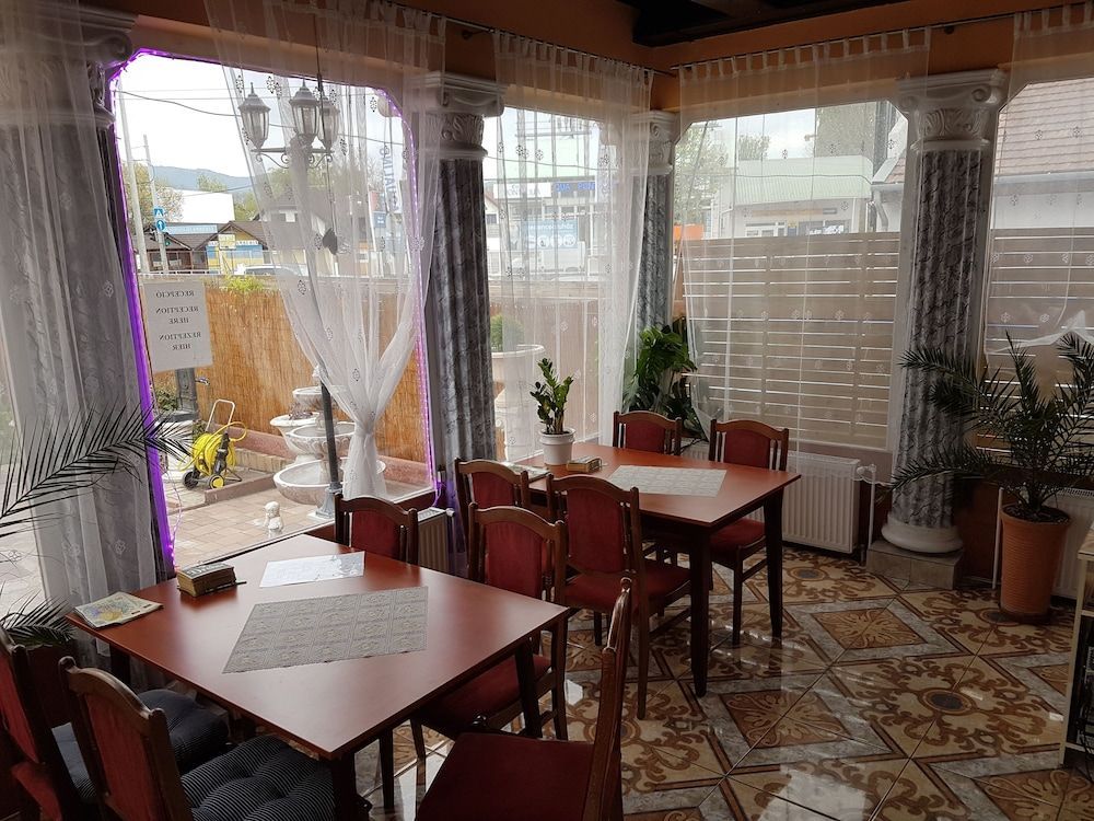 Attila Hotel Budapest 2
