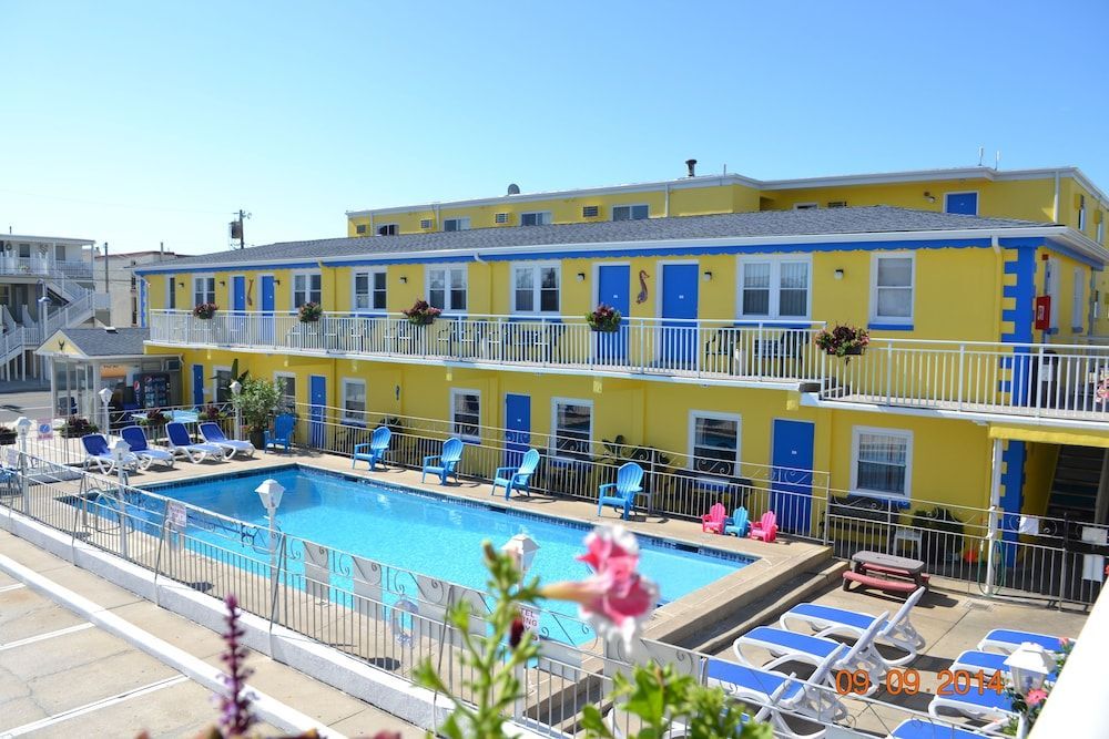 Nantucket Inn & Suites 1