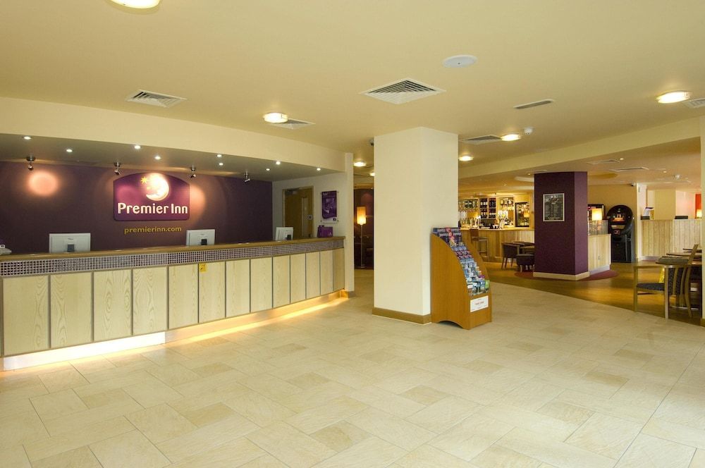 Premier Inn Leicester City Centre - Train Station 2