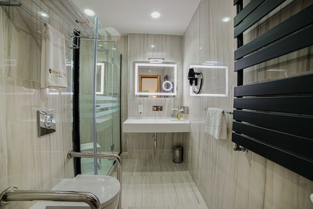 Royal Sahel 1