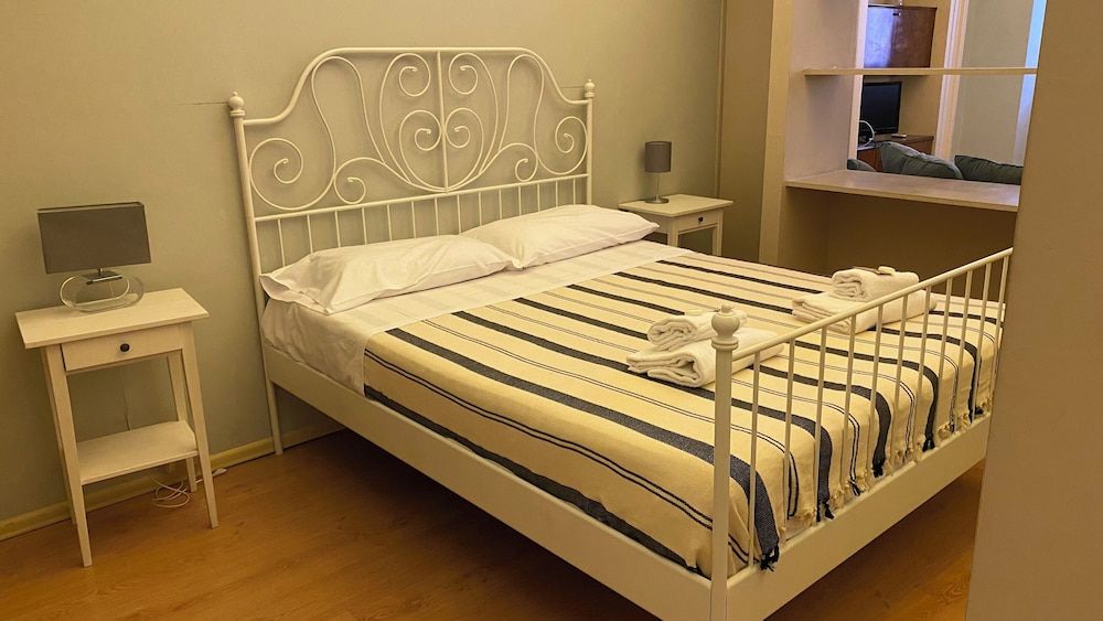 RESIDENZA MONTALTI 2