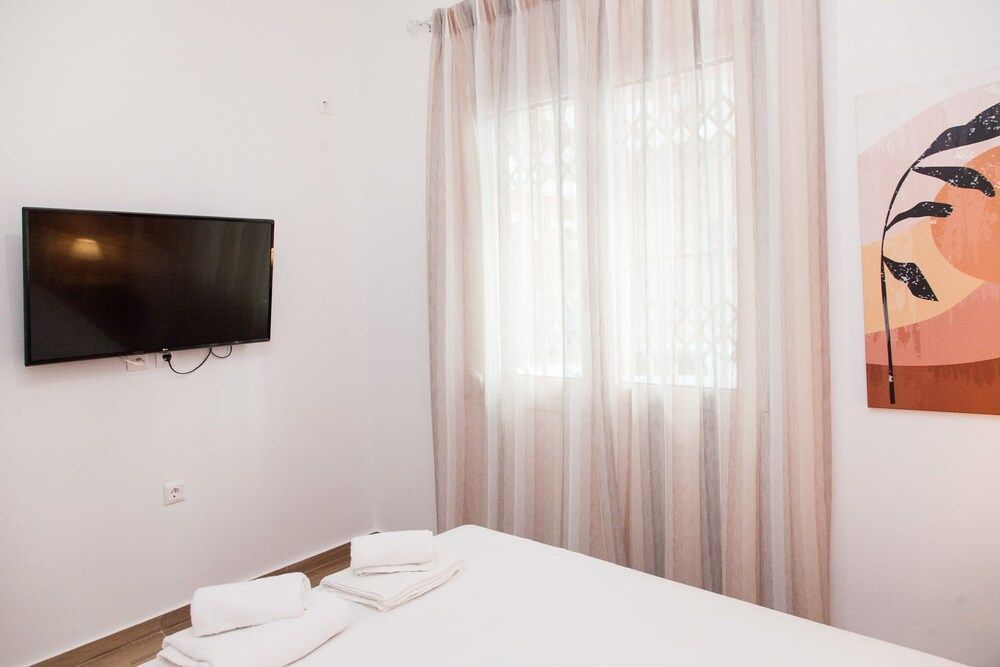 Beautiful new apartment in Petralona 1