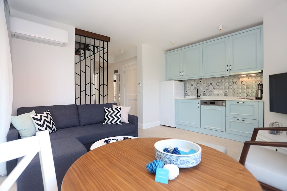 Alp Suites Pinehill 1