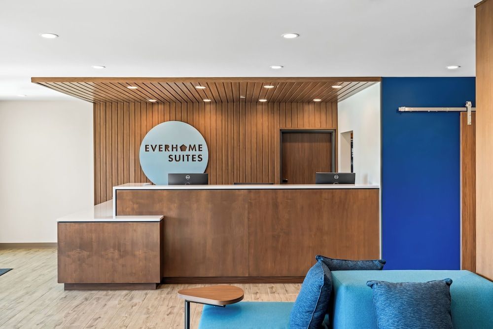 Everhome Suites Rochester Greece 2