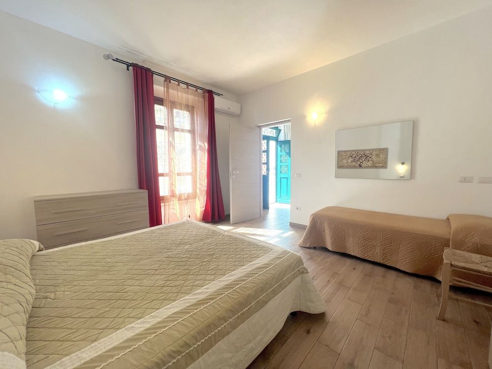 Olbia Domus Inn 1