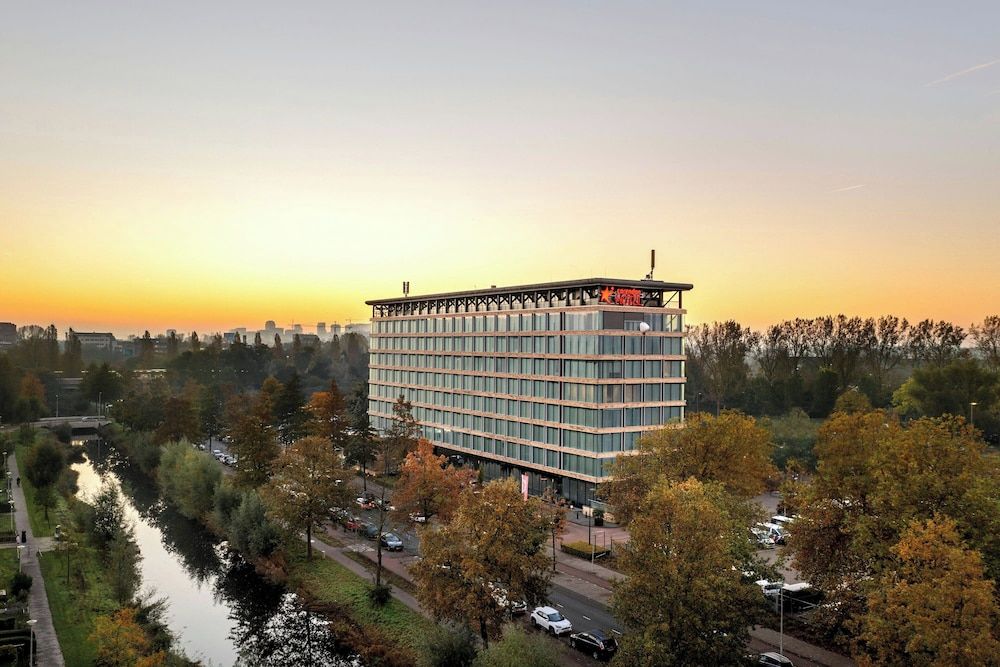Corendon Amsterdam New-West, a Tribute Portfolio Hotel 1