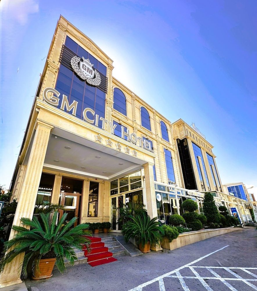 GM City Hotel Baku - Free Swimming Pool 1