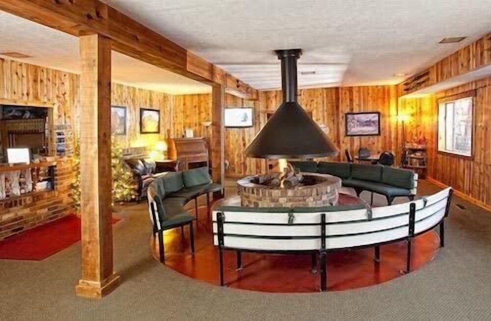 Chateau Apres Lodge 2