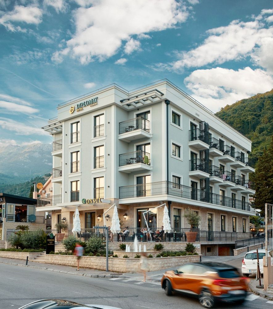 Hotel Diplomat by Aycon 1