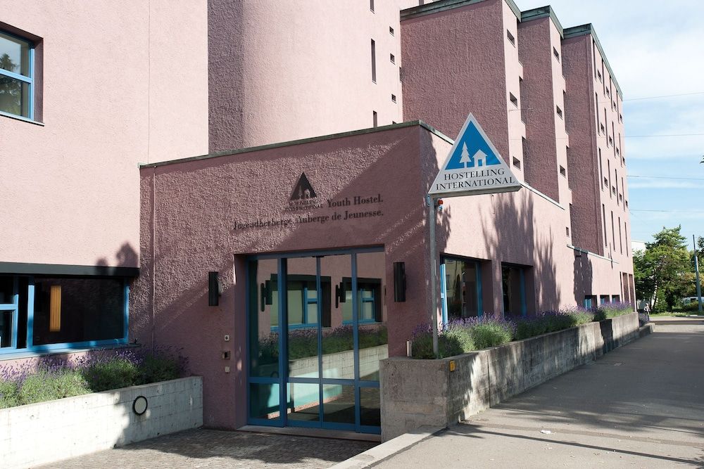 Zurich Youth Hostel 1
