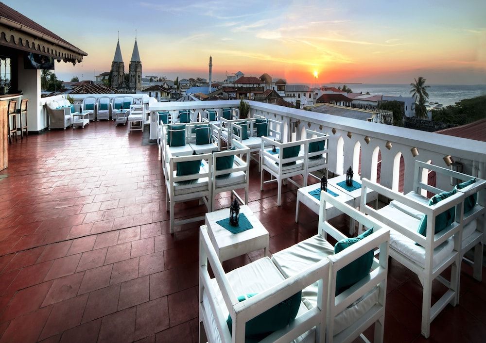 Maru Maru Hotel 1