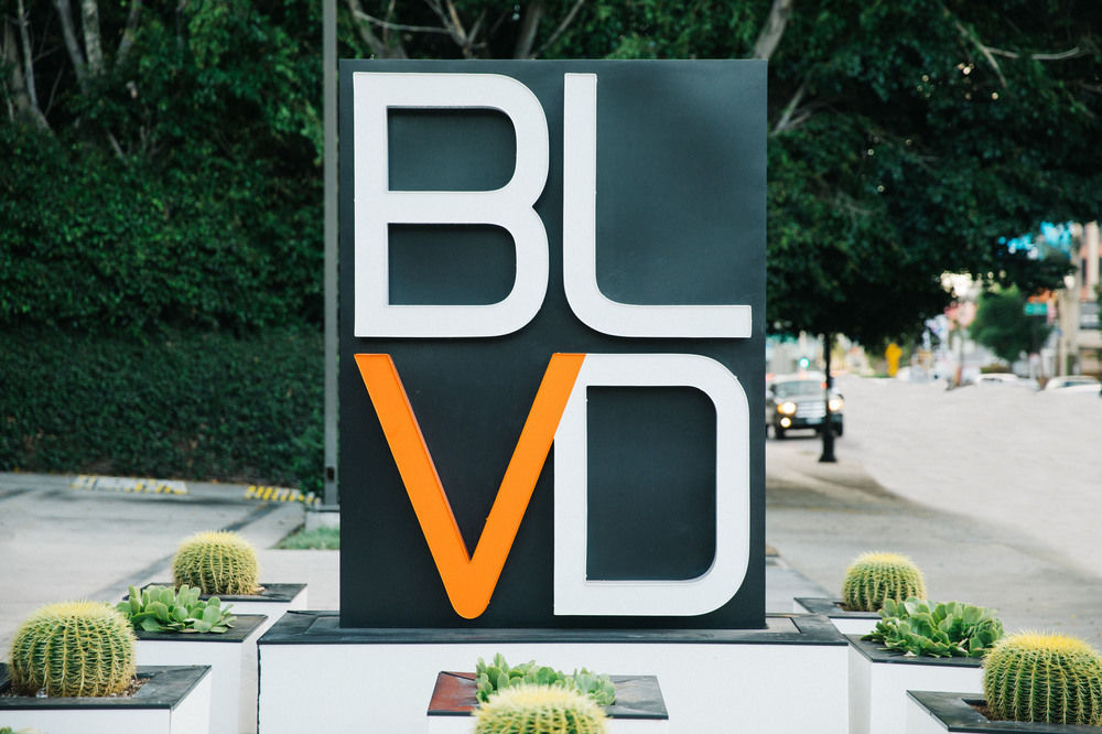 BLVD HOTEL & SUITES 1
